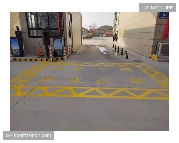 巴洛特利又双叒叕把豪车停消防通道了？